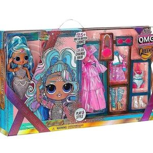 LOL Surprise OMG Queens Splash Beauty fashion doll with 125+ Mix
